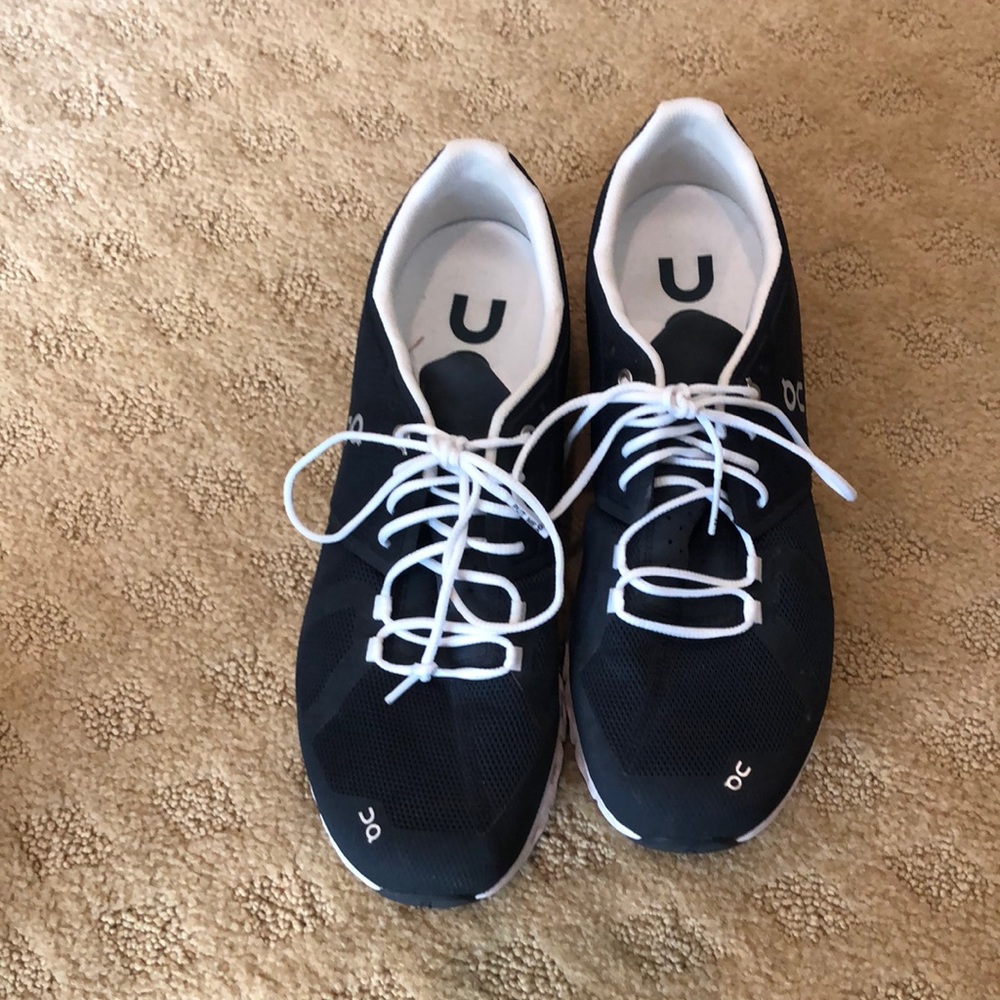 On Running Men's Black Athletic Shoes